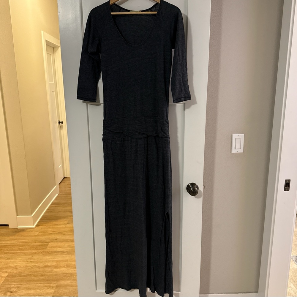 Elegant Black/Gray Maxi Dress